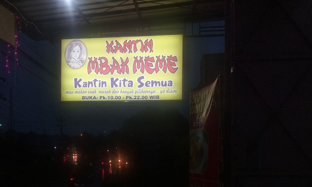 Kantin Mbak Meme Mojosongo, Cobain Soto Ayam Surabaya Efde