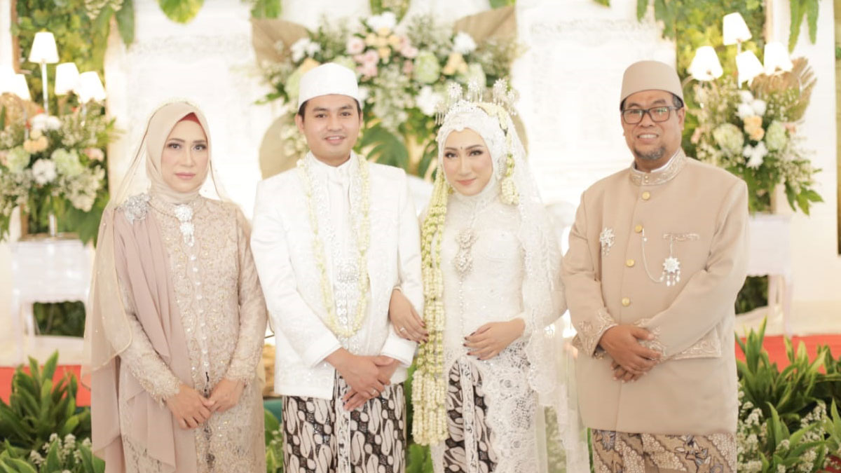 Lik Joko Mantu Pernikahan Hasna Habibah & M. Rizky