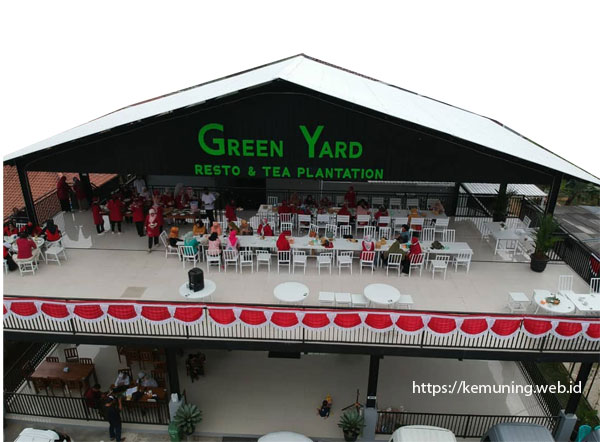 green yard resto kemuning