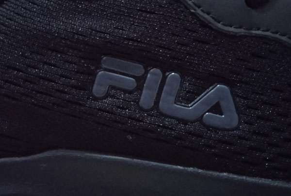 logo sepatu fila asli original bukan palsu tiruan
