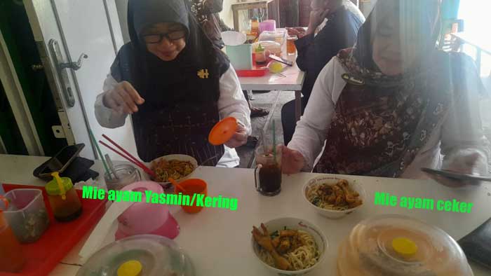 mie ayam kering yasmin